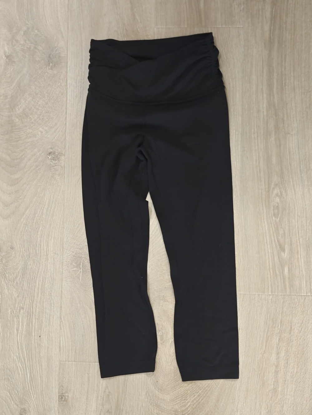LULU Black Leggings